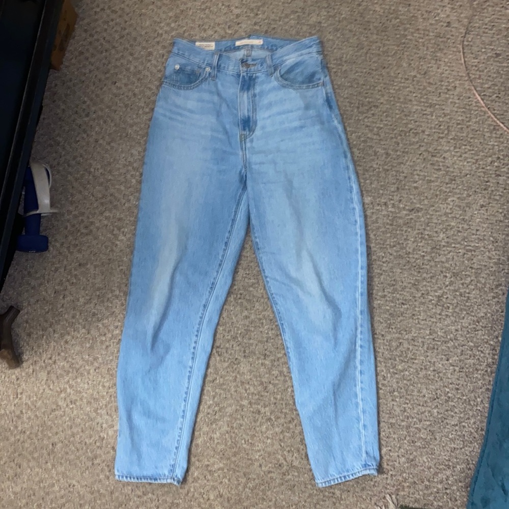 Levi’s High Loose Taper Jeans